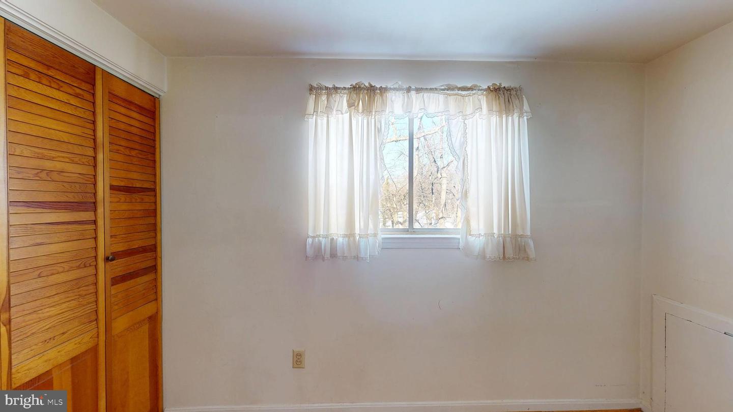 8624 PARLIAMENT DR, SPRINGFIELD, Virginia 22151, 4 Bedrooms Bedrooms, ,2 BathroomsBathrooms,Residential,For sale,8624 PARLIAMENT DR,VAFX2262814 MLS # VAFX2262814