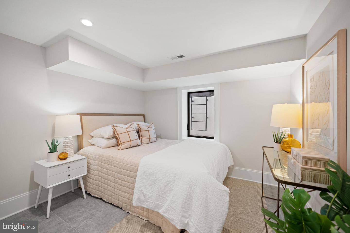 3639 ALTON PL NW, WASHINGTON, District Of Columbia 20008, 4 Bedrooms Bedrooms, ,4 BathroomsBathrooms,Residential,For sale,3639 ALTON PL NW,DCDC2222842 MLS # DCDC2222842 3639 ALTON PL NW, WASHINGTON, District Of Columbia 20008, 4 Bedrooms Bedrooms, ,4 BathroomsBathrooms,Residential,For sale,3639 ALTON PL NW,DCDC2222842 MLS # DCDC2222842