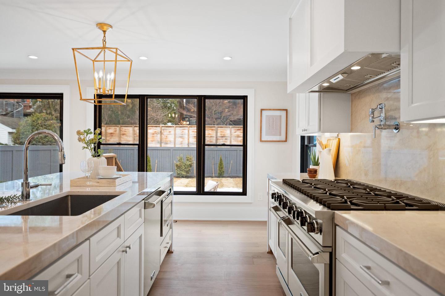 3639 ALTON PL NW, WASHINGTON, District Of Columbia 20008, 4 Bedrooms Bedrooms, ,4 BathroomsBathrooms,Residential,For sale,3639 ALTON PL NW,DCDC2222842 MLS # DCDC2222842 3639 ALTON PL NW, WASHINGTON, District Of Columbia 20008, 4 Bedrooms Bedrooms, ,4 BathroomsBathrooms,Residential,For sale,3639 ALTON PL NW,DCDC2222842 MLS # DCDC2222842