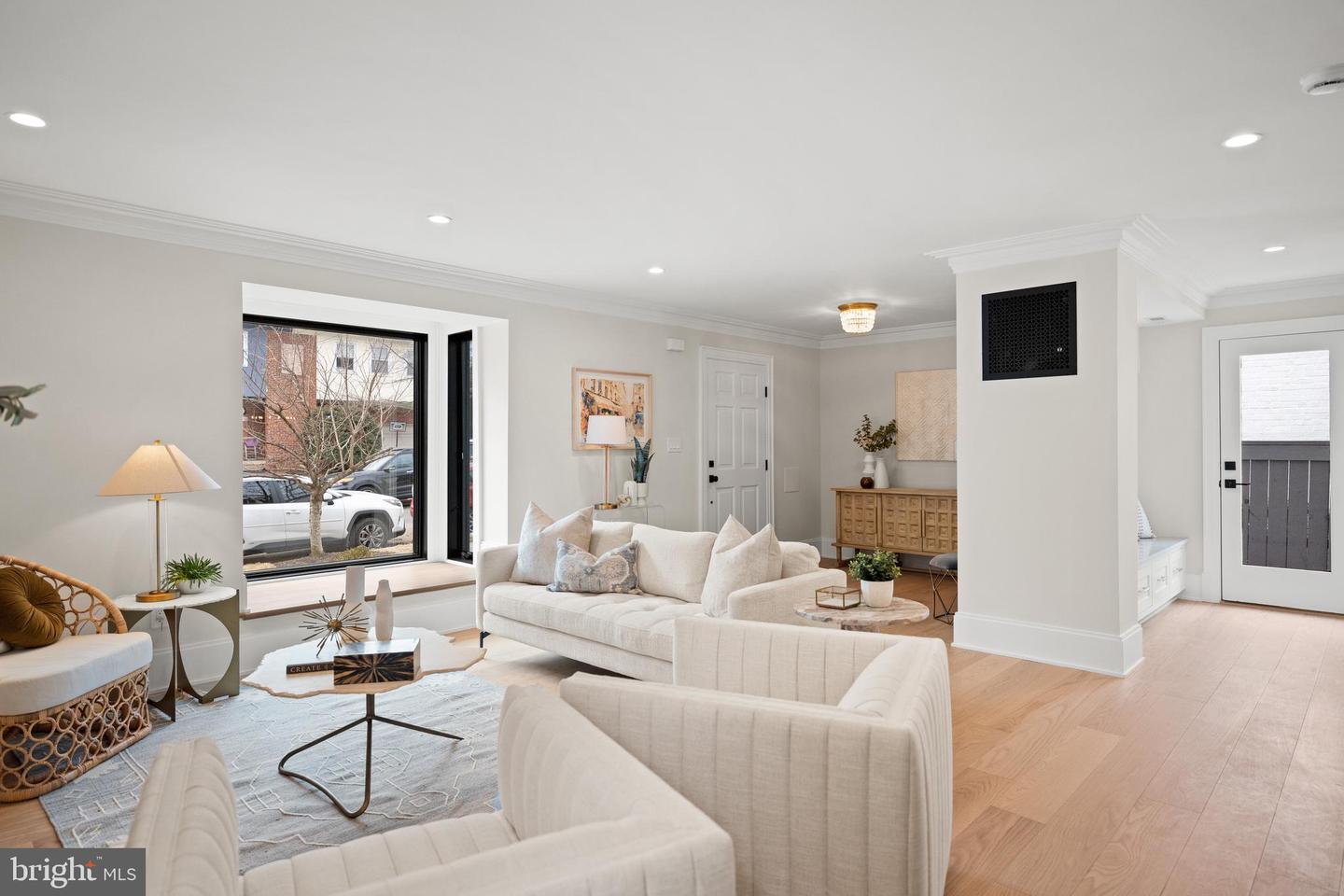 3639 ALTON PL NW, WASHINGTON, District Of Columbia 20008, 4 Bedrooms Bedrooms, ,4 BathroomsBathrooms,Residential,For sale,3639 ALTON PL NW,DCDC2222842 MLS # DCDC2222842 3639 ALTON PL NW, WASHINGTON, District Of Columbia 20008, 4 Bedrooms Bedrooms, ,4 BathroomsBathrooms,Residential,For sale,3639 ALTON PL NW,DCDC2222842 MLS # DCDC2222842