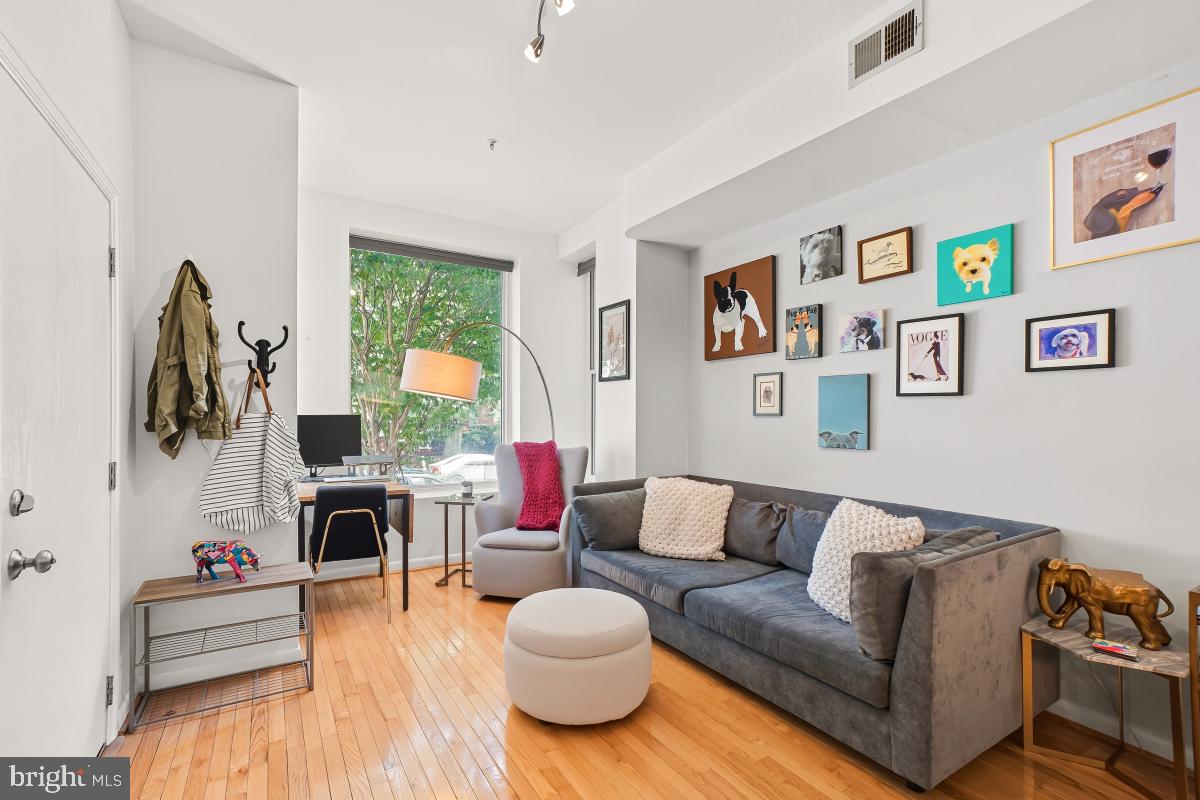 1458 FAIRMONT ST NW #2, WASHINGTON, District Of Columbia 20009, 2 Bedrooms Bedrooms, ,1 BathroomBathrooms,Residential,For sale,1458 FAIRMONT ST NW #2,DCDC2230778 MLS # DCDC2230778 1458 FAIRMONT ST NW #2, WASHINGTON, District Of Columbia 20009, 2 Bedrooms Bedrooms, ,1 BathroomBathrooms,Residential,For sale,1458 FAIRMONT ST NW #2,DCDC2230778 MLS # DCDC2230778