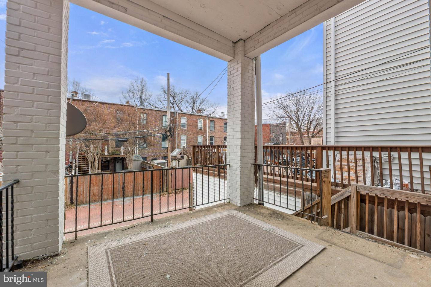 113 R ST NE, WASHINGTON, District Of Columbia 20002, 4 Bedrooms Bedrooms, 8 Rooms Rooms,3 BathroomsBathrooms,Residential,For sale,113 R ST NE,DCDC2232562 MLS # DCDC2232562