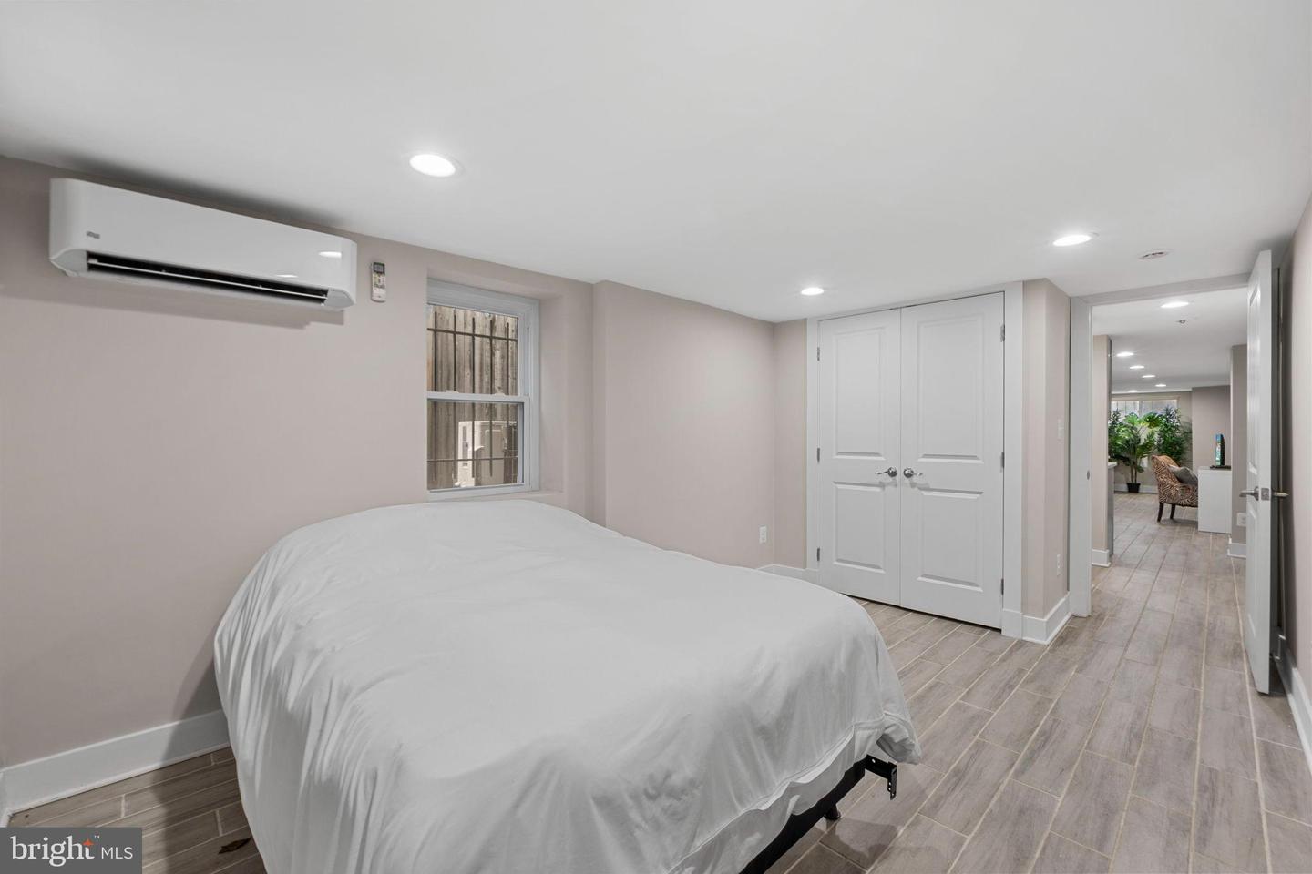 113 R ST NE, WASHINGTON, District Of Columbia 20002, 4 Bedrooms Bedrooms, 8 Rooms Rooms,3 BathroomsBathrooms,Residential,For sale,113 R ST NE,DCDC2232562 MLS # DCDC2232562