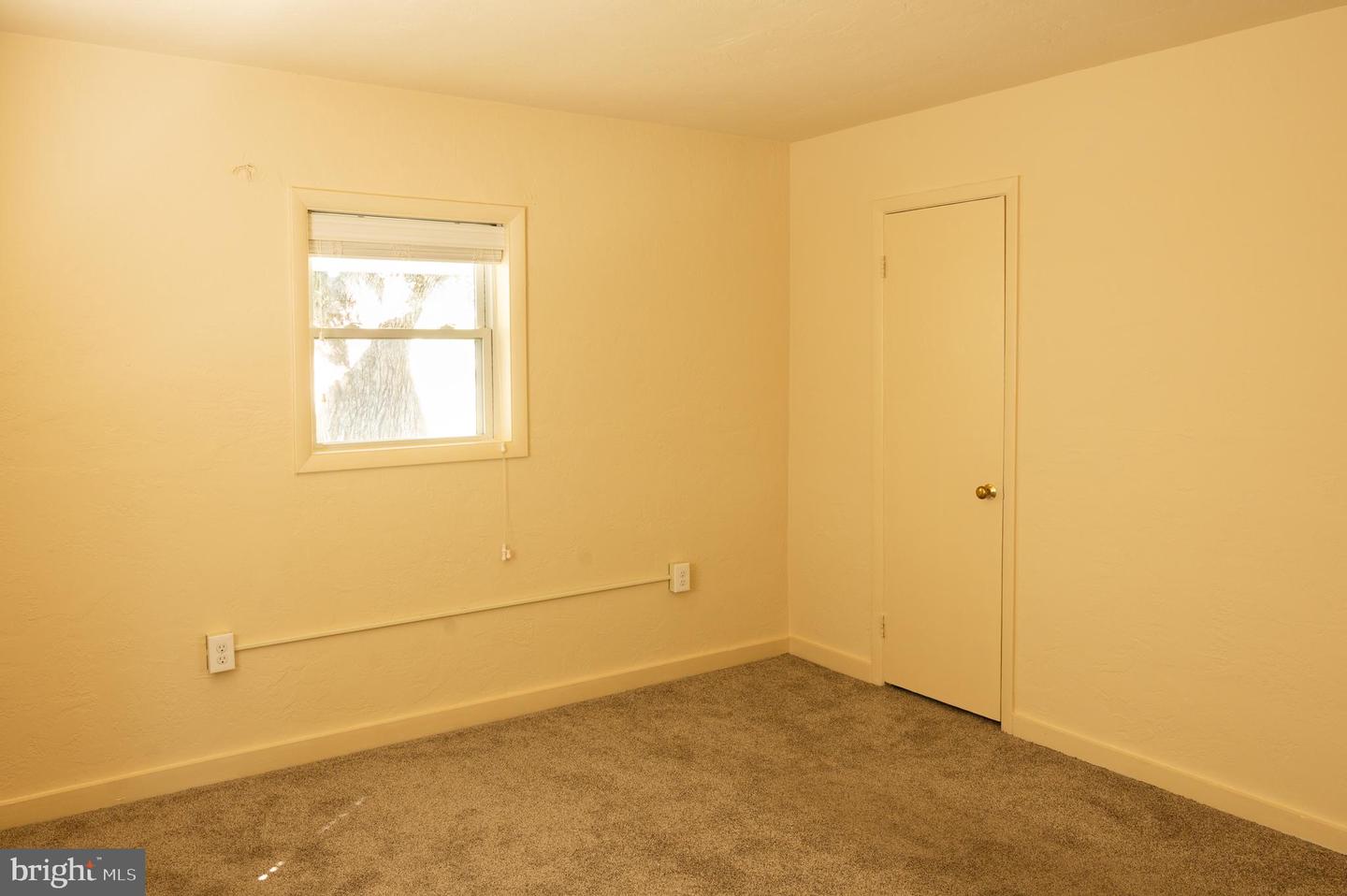 108 MARTIN DR, WINCHESTER, Virginia 22602, 2 Bedrooms Bedrooms, ,1 BathroomBathrooms,Residential,For sale,108 MARTIN DR,VAFV2038282 MLS # VAFV2038282