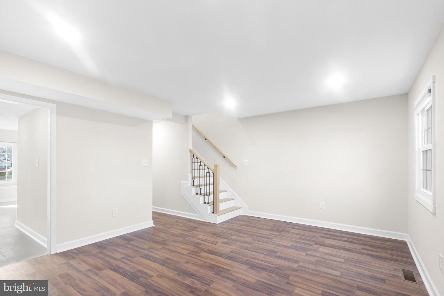 14829 EMBERDALE DR, WOODBRIDGE, Virginia 22193, 3 Bedrooms Bedrooms, ,2 BathroomsBathrooms,Residential,For sale,14829 EMBERDALE DR,VAPW2108876 MLS # VAPW2108876 14829 EMBERDALE DR, WOODBRIDGE, Virginia 22193, 3 Bedrooms Bedrooms, ,2 BathroomsBathrooms,Residential,For sale,14829 EMBERDALE DR,VAPW2108876 MLS # VAPW2108876