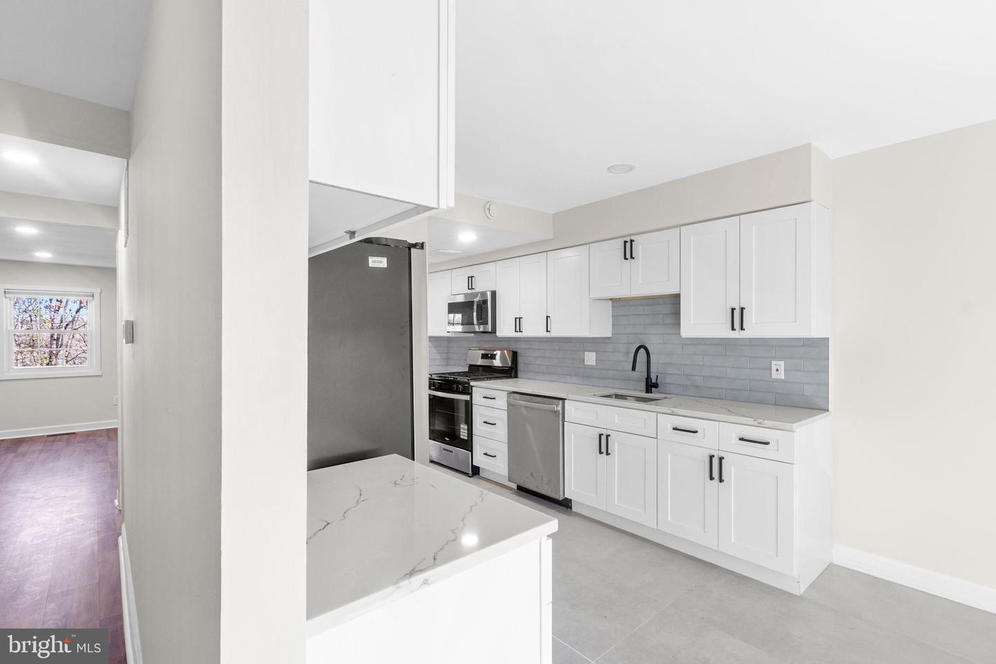 14829 EMBERDALE DR, WOODBRIDGE, Virginia 22193, 3 Bedrooms Bedrooms, ,2 BathroomsBathrooms,Residential,For sale,14829 EMBERDALE DR,VAPW2108876 MLS # VAPW2108876 14829 EMBERDALE DR, WOODBRIDGE, Virginia 22193, 3 Bedrooms Bedrooms, ,2 BathroomsBathrooms,Residential,For sale,14829 EMBERDALE DR,VAPW2108876 MLS # VAPW2108876