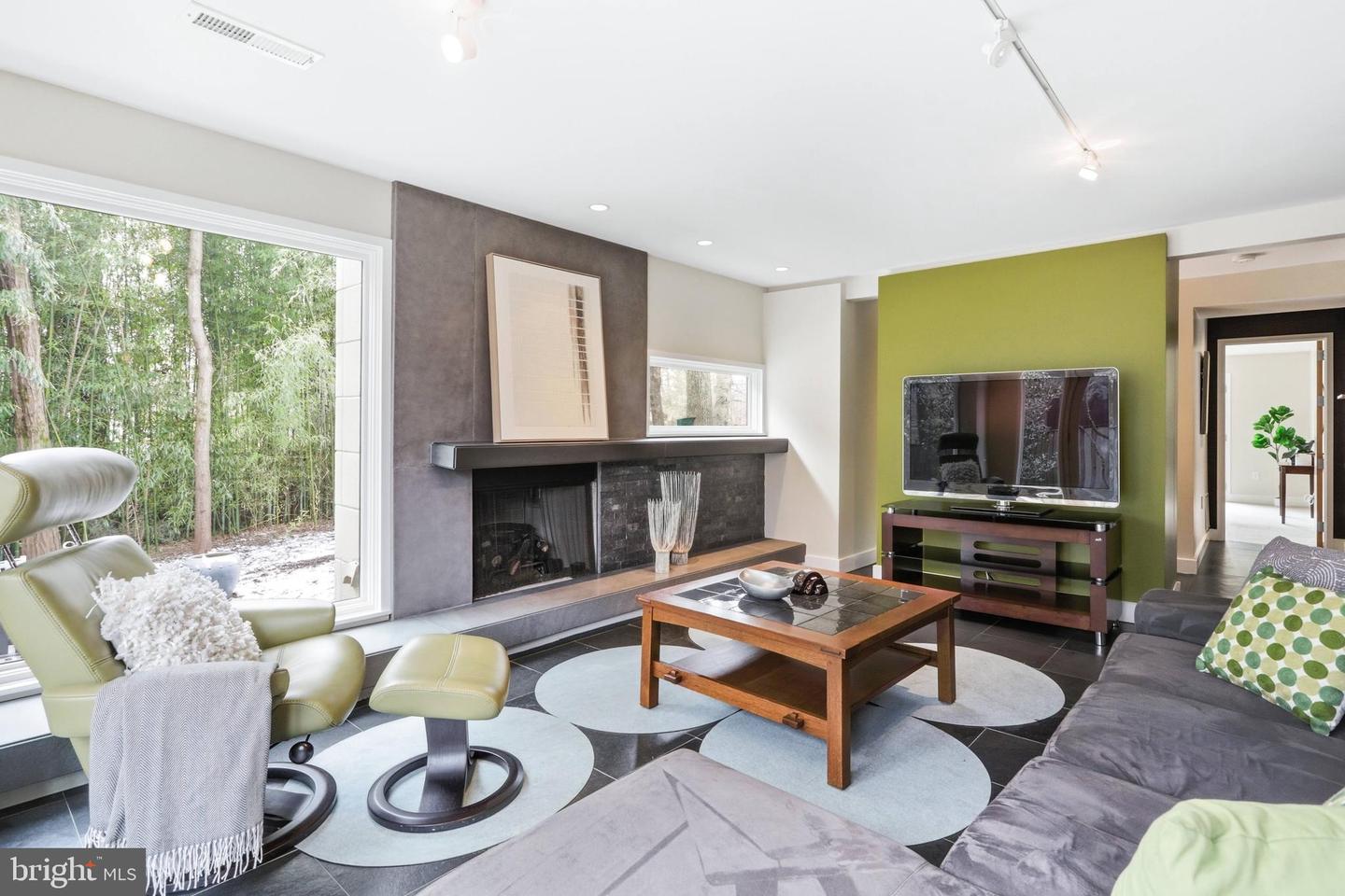 10519 ZION DR, FAIRFAX, Virginia 22032, 4 Bedrooms Bedrooms, ,3 BathroomsBathrooms,Residential,For sale,10519 ZION DR,VAFX2282864 MLS # VAFX2282864