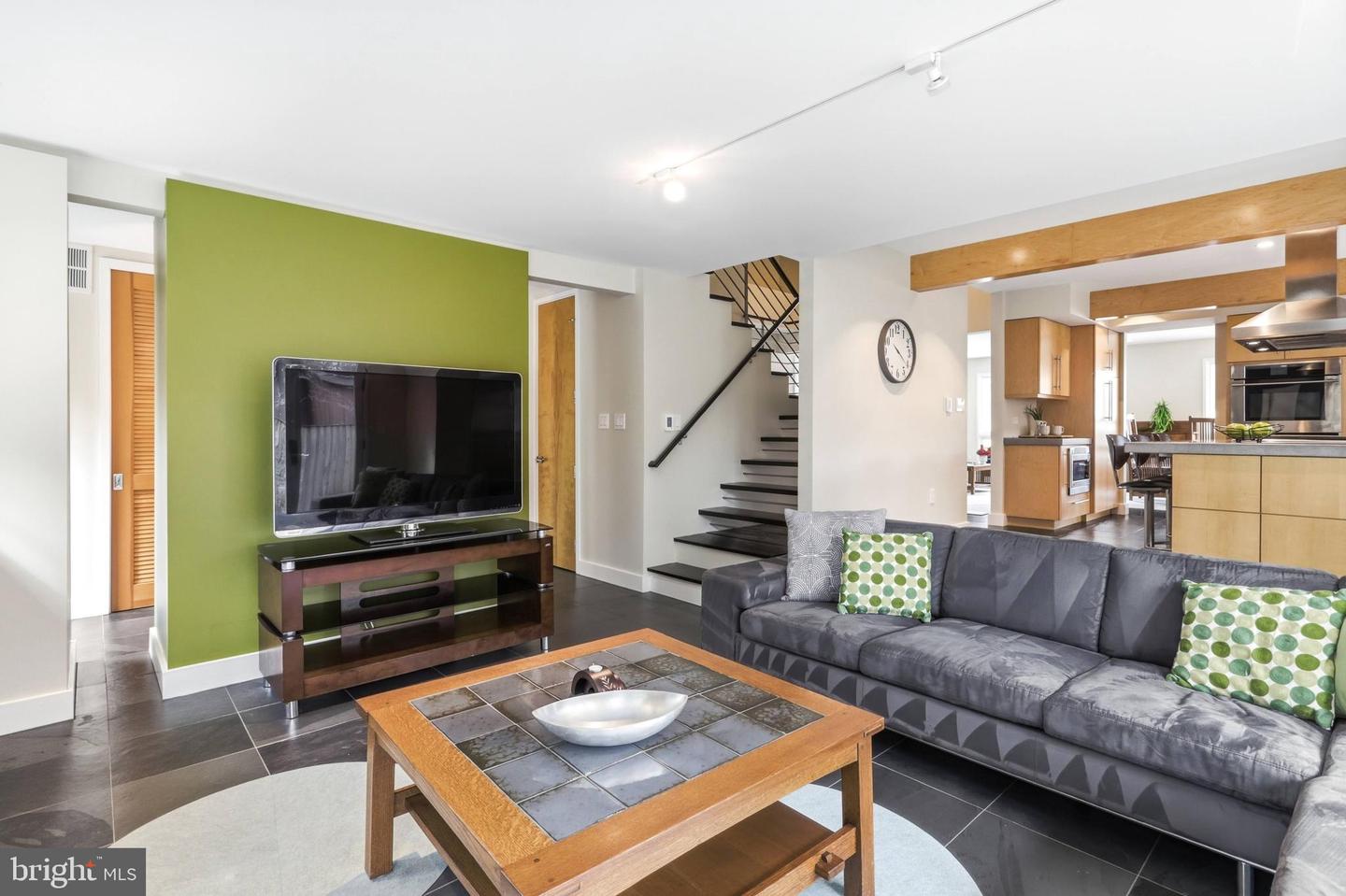 10519 ZION DR, FAIRFAX, Virginia 22032, 4 Bedrooms Bedrooms, ,3 BathroomsBathrooms,Residential,For sale,10519 ZION DR,VAFX2282864 MLS # VAFX2282864