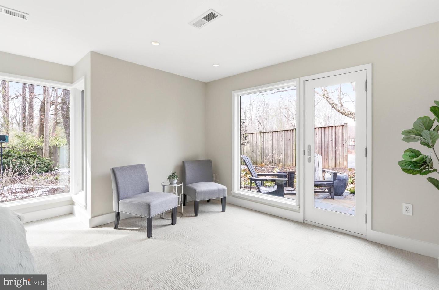 10519 ZION DR, FAIRFAX, Virginia 22032, 4 Bedrooms Bedrooms, ,3 BathroomsBathrooms,Residential,For sale,10519 ZION DR,VAFX2282864 MLS # VAFX2282864