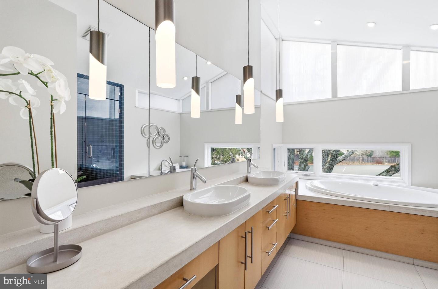 10519 ZION DR, FAIRFAX, Virginia 22032, 4 Bedrooms Bedrooms, ,3 BathroomsBathrooms,Residential,For sale,10519 ZION DR,VAFX2282864 MLS # VAFX2282864