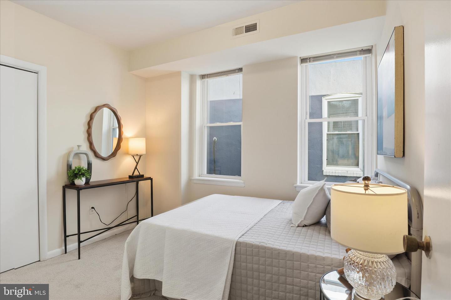 122 BATES ST NW, WASHINGTON, District Of Columbia 20001, 4 Bedrooms Bedrooms, 6 Rooms Rooms,2 BathroomsBathrooms,Residential,For sale,122 BATES ST NW,DCDC2235864 MLS # DCDC2235864