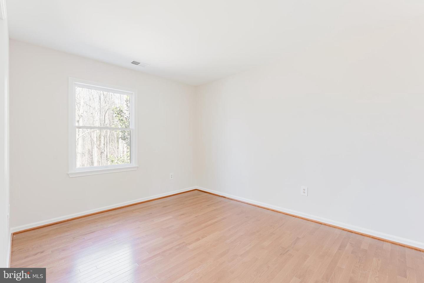 5802 SILCHESTER ST, BURKE, Virginia 22015, 3 Bedrooms Bedrooms, ,2 BathroomsBathrooms,Residential,For sale,5802 SILCHESTER ST,VAFX2283356 MLS # VAFX2283356 5802 SILCHESTER ST, BURKE, Virginia 22015, 3 Bedrooms Bedrooms, ,2 BathroomsBathrooms,Residential,For sale,5802 SILCHESTER ST,VAFX2283356 MLS # VAFX2283356