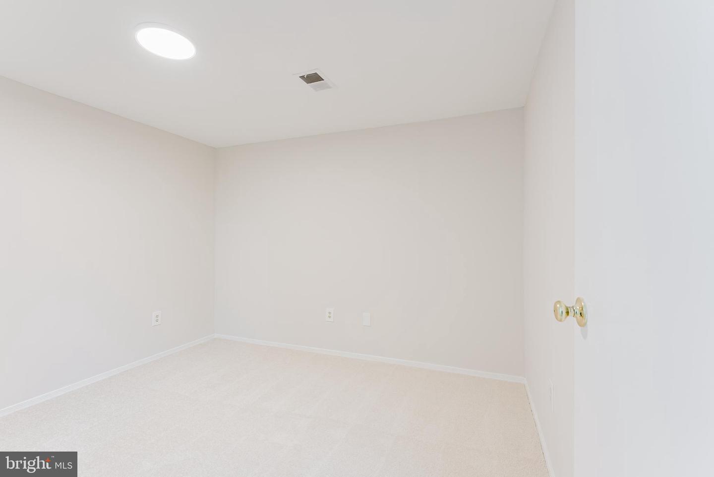 5802 SILCHESTER ST, BURKE, Virginia 22015, 3 Bedrooms Bedrooms, ,2 BathroomsBathrooms,Residential,For sale,5802 SILCHESTER ST,VAFX2283356 MLS # VAFX2283356 5802 SILCHESTER ST, BURKE, Virginia 22015, 3 Bedrooms Bedrooms, ,2 BathroomsBathrooms,Residential,For sale,5802 SILCHESTER ST,VAFX2283356 MLS # VAFX2283356