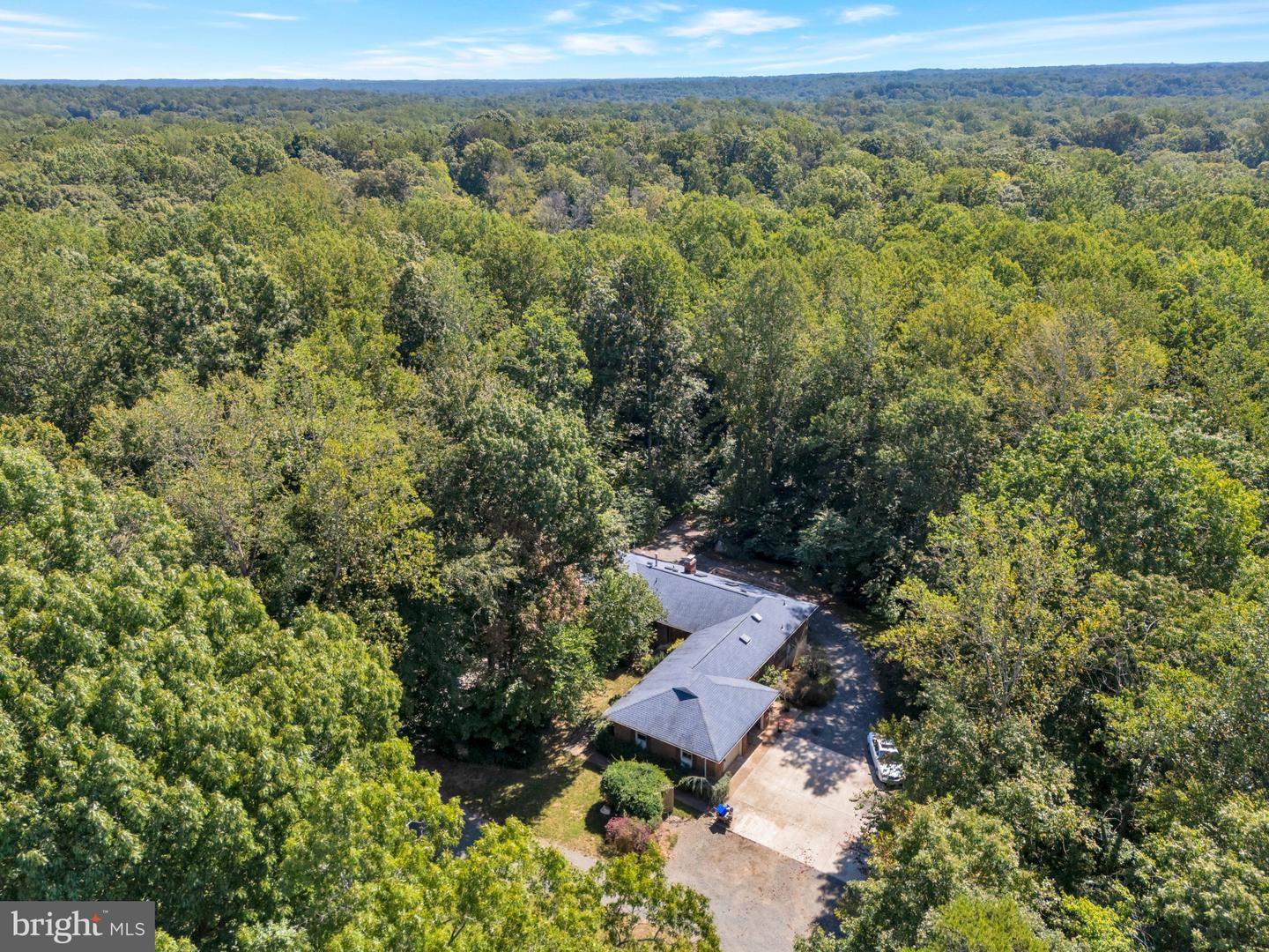 11079 NEWOOD DR, MANASSAS, Virginia 20111, 4 Bedrooms Bedrooms, ,3 BathroomsBathrooms,Residential,For sale,11079 NEWOOD DR,VAPW2109716 MLS # VAPW2109716