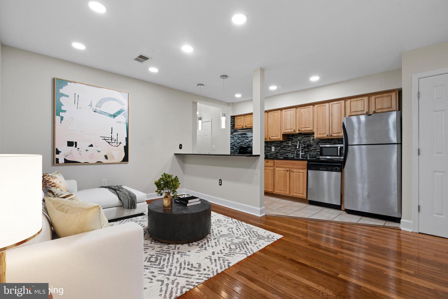 1909 ROSEDALE ST NE #3, WASHINGTON, District Of Columbia 20002, 2 Bedrooms Bedrooms, ,1 BathroomBathrooms,Residential,For sale,1909 ROSEDALE ST NE #3,DCDC2241540 MLS # DCDC2241540 1909 ROSEDALE ST NE #3, WASHINGTON, District Of Columbia 20002, 2 Bedrooms Bedrooms, ,1 BathroomBathrooms,Residential,For sale,1909 ROSEDALE ST NE #3,DCDC2241540 MLS # DCDC2241540