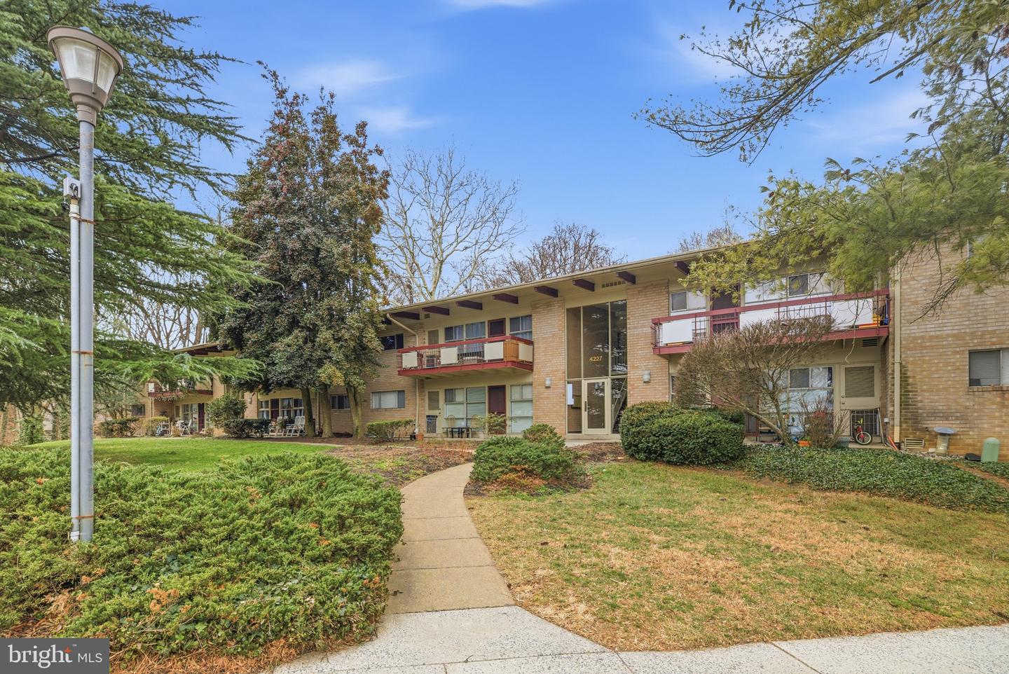 4227 AMERICANA DR #103 E, ANNANDALE, Virginia 22003, 2 Bedrooms Bedrooms, ,1 BathroomBathrooms,Residential,For sale,4227 AMERICANA DR #103 E,VAFX2285990 MLS # VAFX2285990 4227 AMERICANA DR #103 E, ANNANDALE, Virginia 22003, 2 Bedrooms Bedrooms, ,1 BathroomBathrooms,Residential,For sale,4227 AMERICANA DR #103 E,VAFX2285990 MLS # VAFX2285990