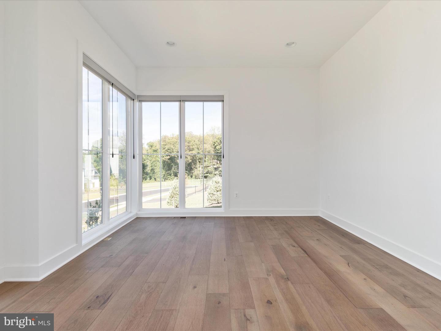 3557 ORCHID POND WAY, OAKTON, Virginia 22124, 6 Bedrooms Bedrooms, ,5 BathroomsBathrooms,Residential,For sale,3557 ORCHID POND WAY,VAFX2286426 MLS # VAFX2286426 3557 ORCHID POND WAY, OAKTON, Virginia 22124, 6 Bedrooms Bedrooms, ,5 BathroomsBathrooms,Residential,For sale,3557 ORCHID POND WAY,VAFX2286426 MLS # VAFX2286426