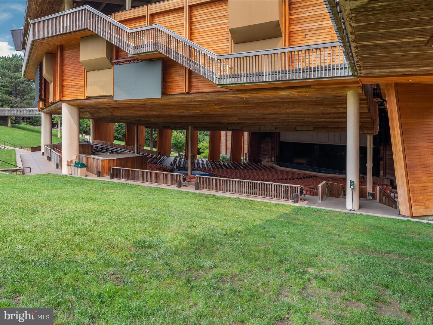 3557 ORCHID POND WAY, OAKTON, Virginia 22124, 6 Bedrooms Bedrooms, ,5 BathroomsBathrooms,Residential,For sale,3557 ORCHID POND WAY,VAFX2286426 MLS # VAFX2286426 3557 ORCHID POND WAY, OAKTON, Virginia 22124, 6 Bedrooms Bedrooms, ,5 BathroomsBathrooms,Residential,For sale,3557 ORCHID POND WAY,VAFX2286426 MLS # VAFX2286426