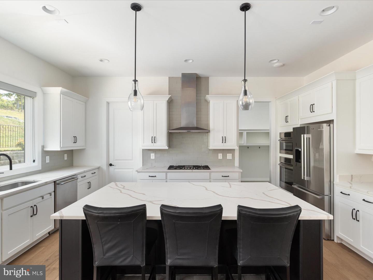 3557 ORCHID POND WAY, OAKTON, Virginia 22124, 6 Bedrooms Bedrooms, ,5 BathroomsBathrooms,Residential,For sale,3557 ORCHID POND WAY,VAFX2286426 MLS # VAFX2286426 3557 ORCHID POND WAY, OAKTON, Virginia 22124, 6 Bedrooms Bedrooms, ,5 BathroomsBathrooms,Residential,For sale,3557 ORCHID POND WAY,VAFX2286426 MLS # VAFX2286426