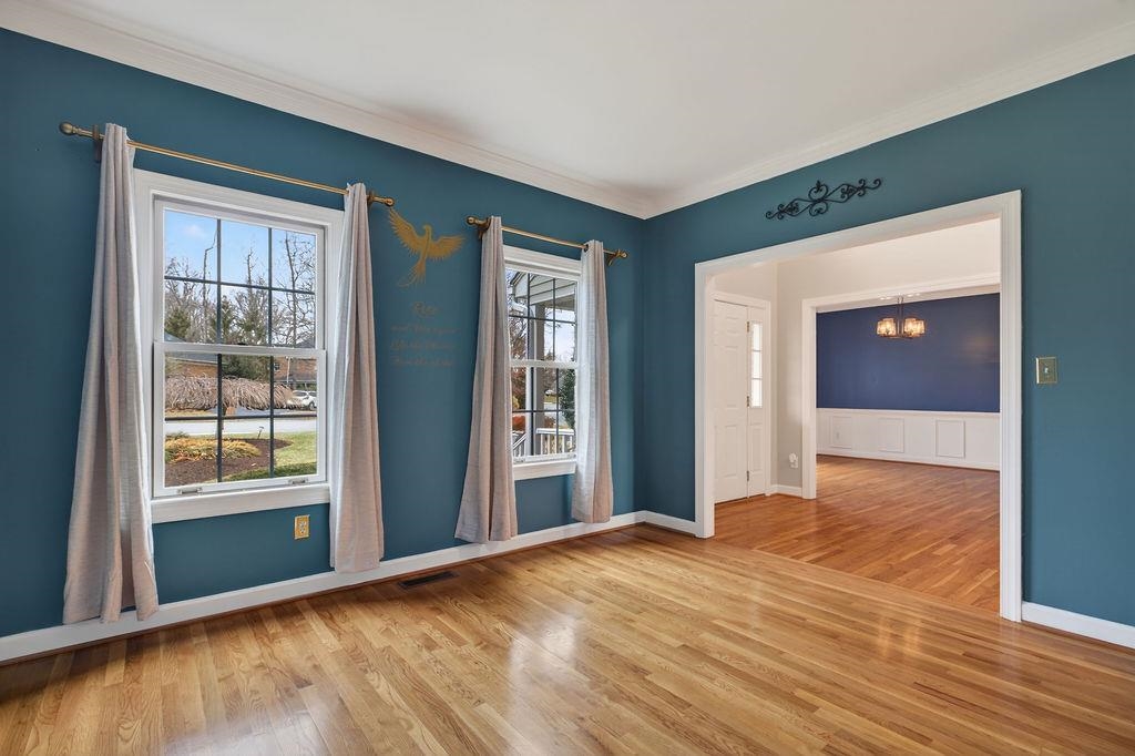 104 PELHAM WOODS CIR, WAYNESBORO, Virginia 22980, 5 Bedrooms Bedrooms, ,3 BathroomsBathrooms,Residential,104 PELHAM WOODS CIR,673644 MLS # 673644