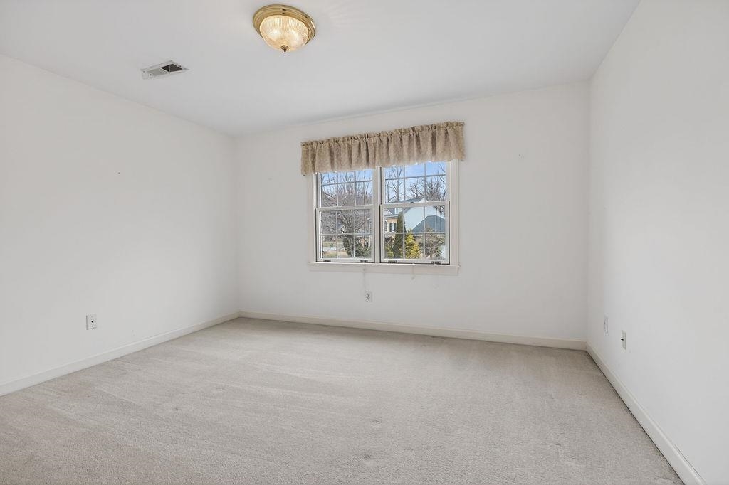 104 PELHAM WOODS CIR, WAYNESBORO, Virginia 22980, 5 Bedrooms Bedrooms, ,3 BathroomsBathrooms,Residential,104 PELHAM WOODS CIR,673644 MLS # 673644