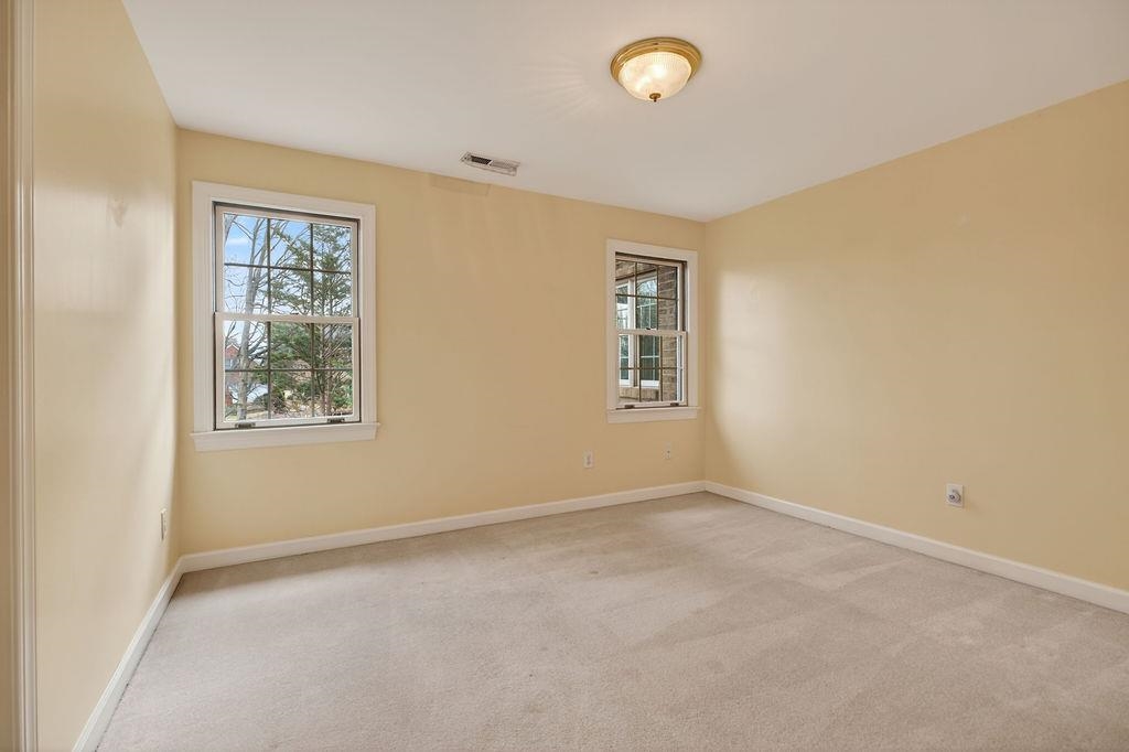 104 PELHAM WOODS CIR, WAYNESBORO, Virginia 22980, 5 Bedrooms Bedrooms, ,3 BathroomsBathrooms,Residential,104 PELHAM WOODS CIR,673644 MLS # 673644