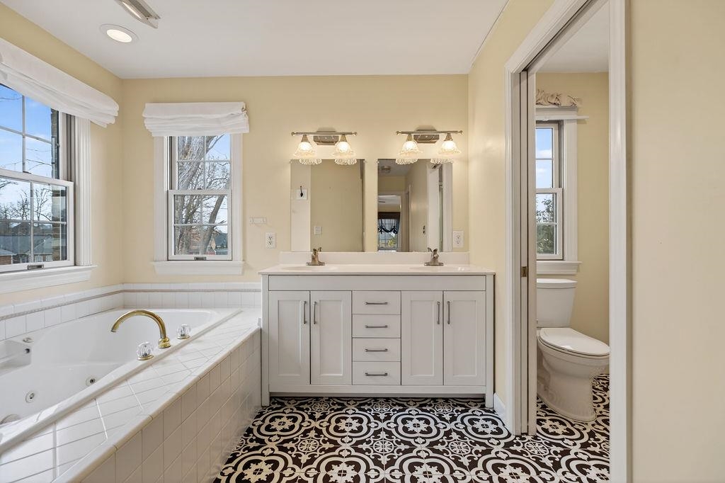 104 PELHAM WOODS CIR, WAYNESBORO, Virginia 22980, 5 Bedrooms Bedrooms, ,3 BathroomsBathrooms,Residential,104 PELHAM WOODS CIR,673644 MLS # 673644