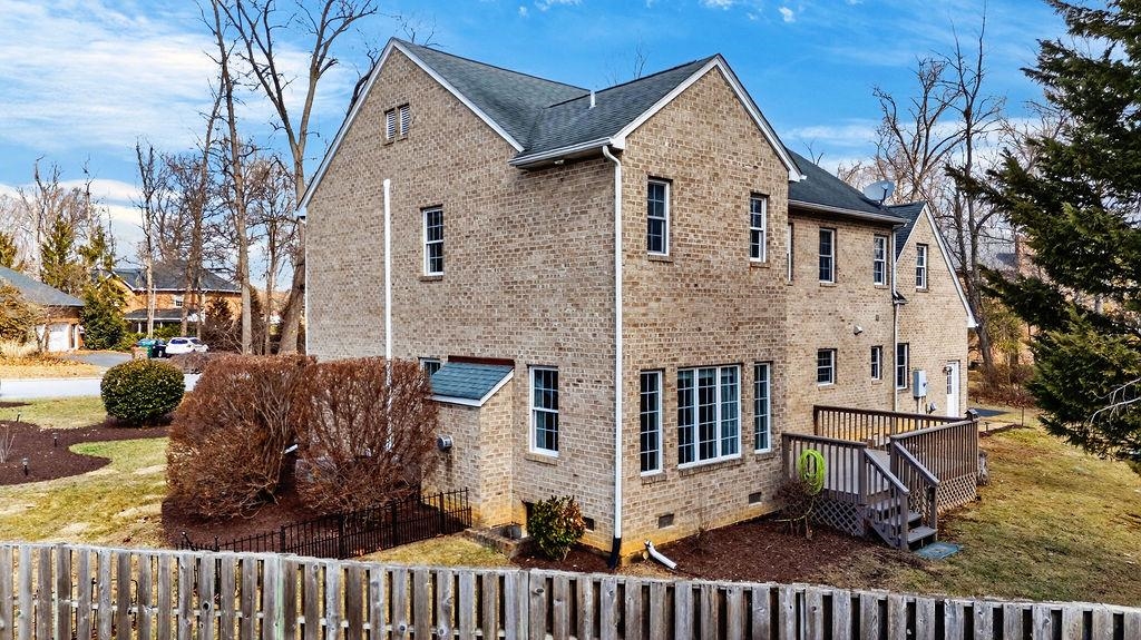 104 PELHAM WOODS CIR, WAYNESBORO, Virginia 22980, 5 Bedrooms Bedrooms, ,3 BathroomsBathrooms,Residential,104 PELHAM WOODS CIR,673644 MLS # 673644