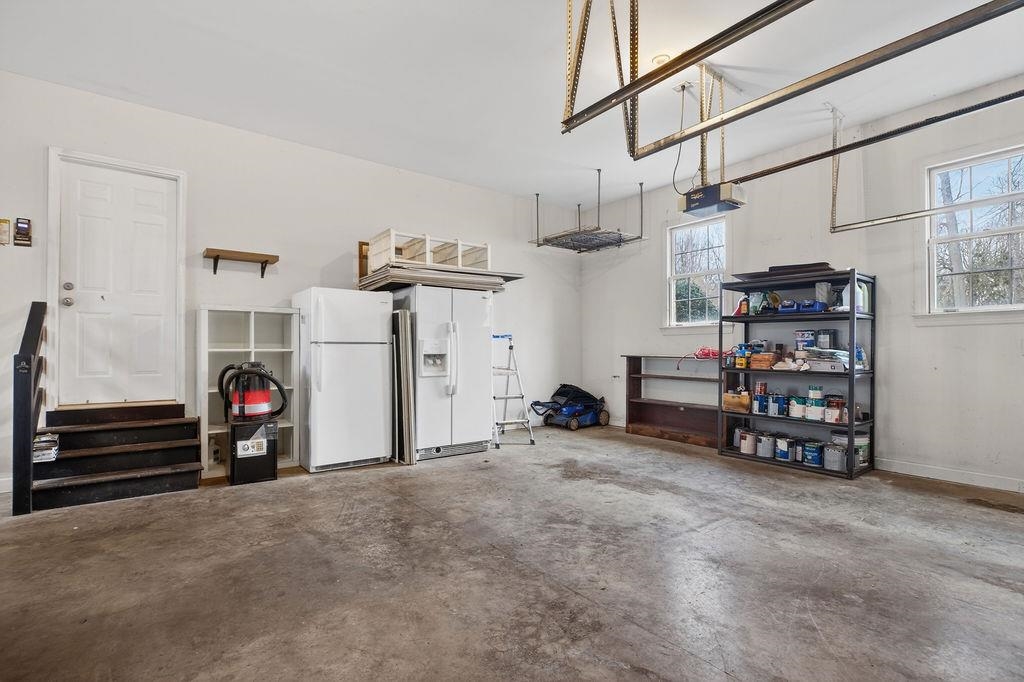 104 PELHAM WOODS CIR, WAYNESBORO, Virginia 22980, 5 Bedrooms Bedrooms, ,3 BathroomsBathrooms,Residential,104 PELHAM WOODS CIR,673644 MLS # 673644