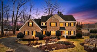 104 PELHAM WOODS CIR, WAYNESBORO, Virginia 22980, 5 Bedrooms Bedrooms, ,3 BathroomsBathrooms,Residential,104 PELHAM WOODS CIR,673644 MLS # 673644