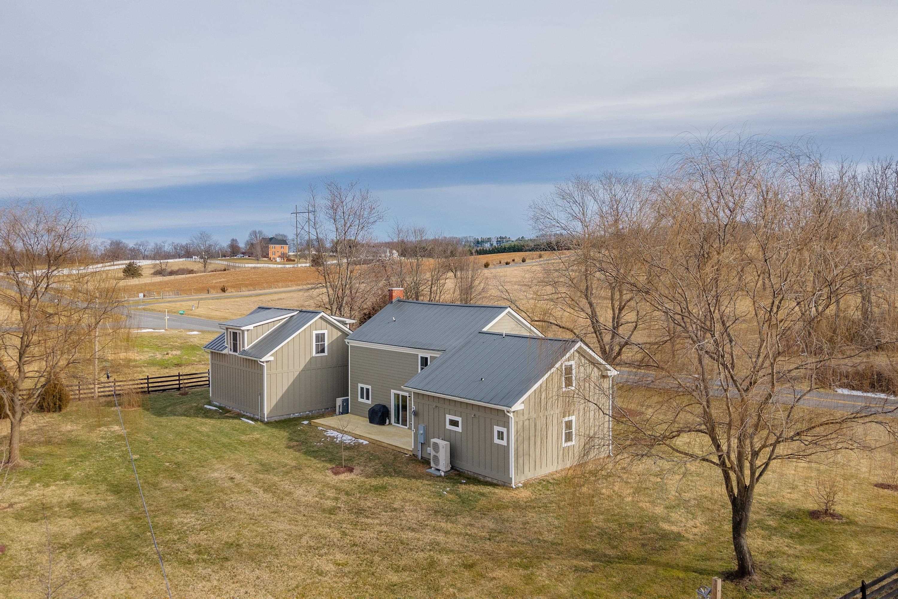 2862 OSCEOLA SPRINGS RD, ROCKINGHAM, Virginia 22801, 3 Bedrooms Bedrooms, ,2 BathroomsBathrooms,Residential,2862 OSCEOLA SPRINGS RD,673651 MLS # 673651