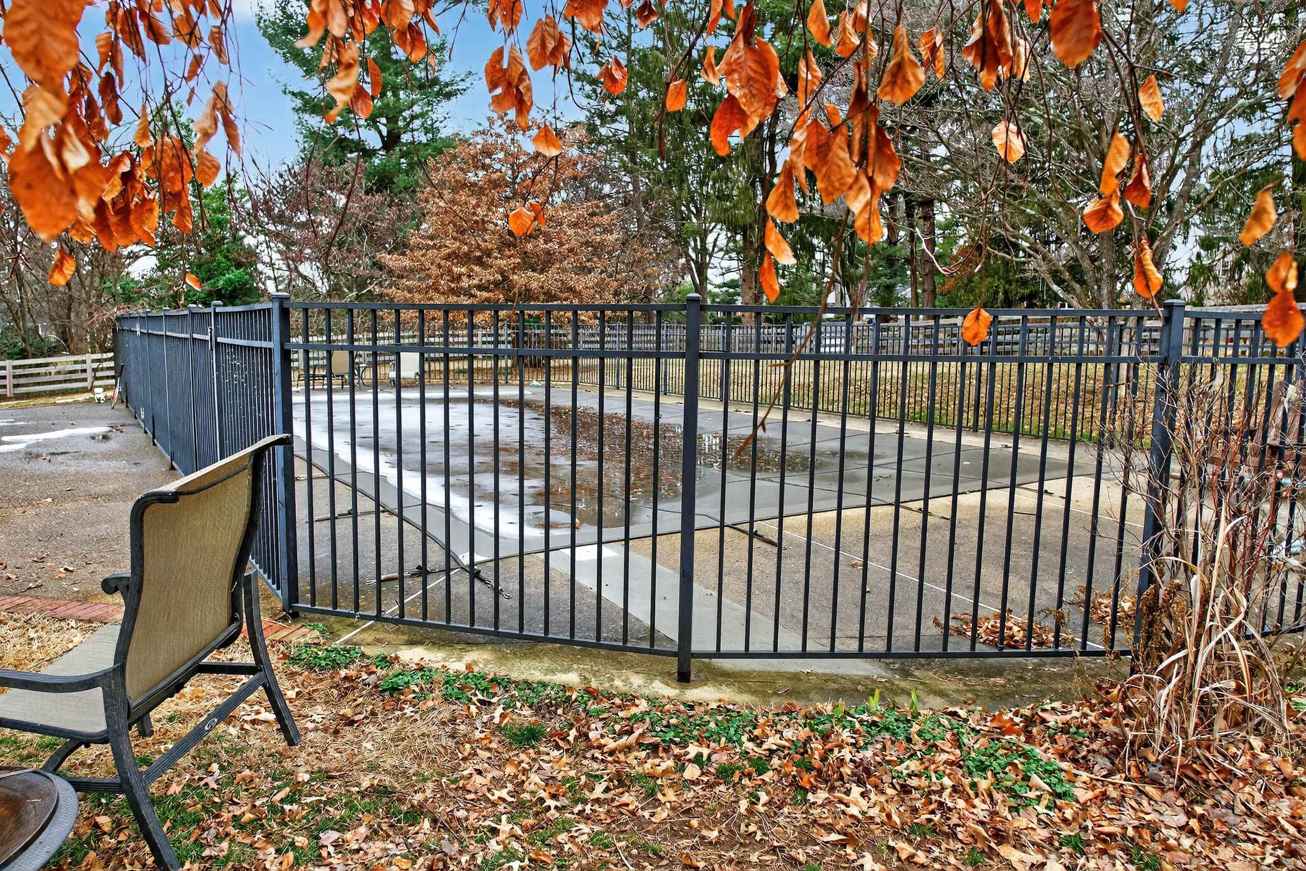 829 GREENWAY CIR, WAYNESBORO, Virginia 22980, 4 Bedrooms Bedrooms, ,3 BathroomsBathrooms,Residential,829 GREENWAY CIR,673652 MLS # 673652