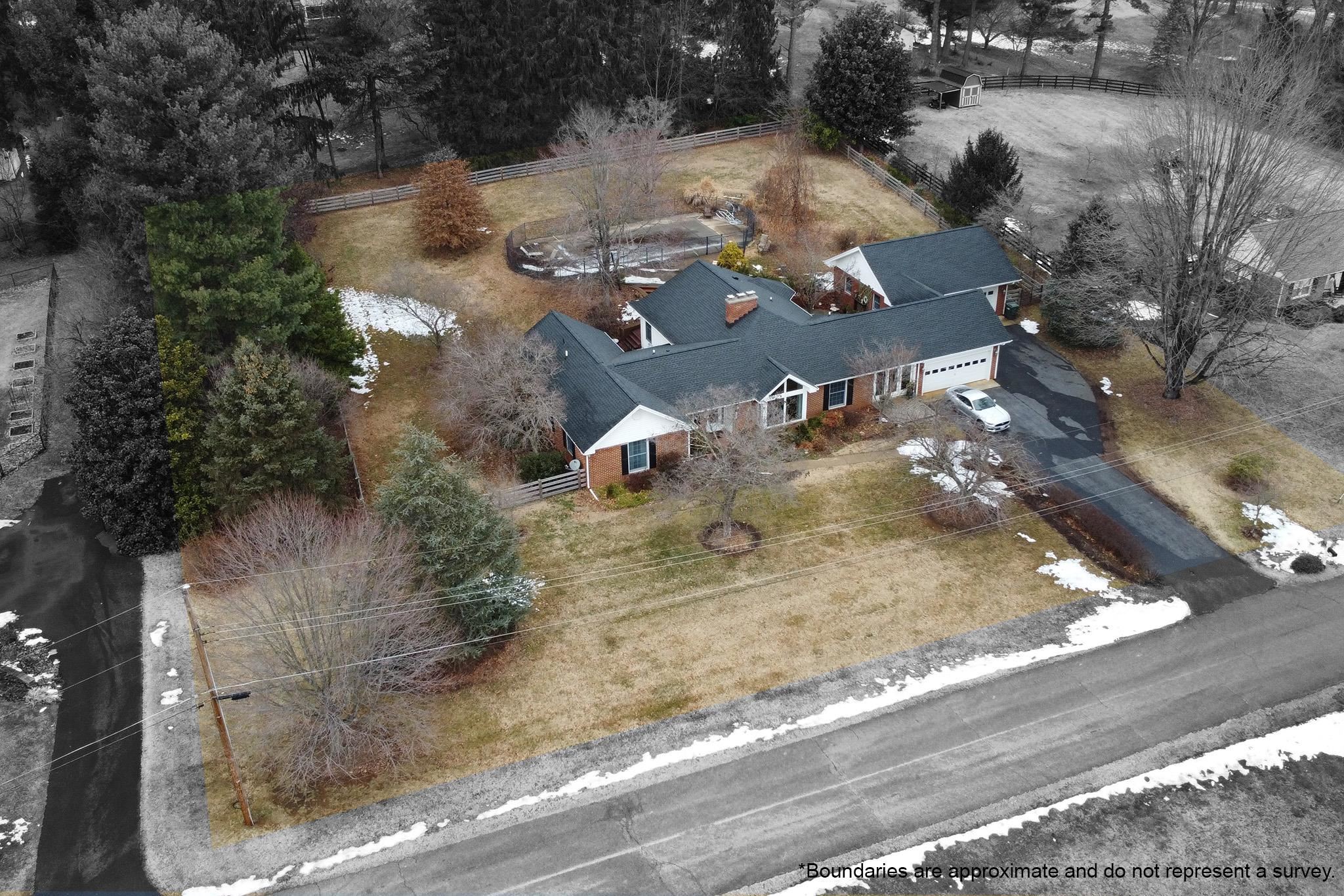 829 GREENWAY CIR, WAYNESBORO, Virginia 22980, 4 Bedrooms Bedrooms, ,3 BathroomsBathrooms,Residential,829 GREENWAY CIR,673652 MLS # 673652