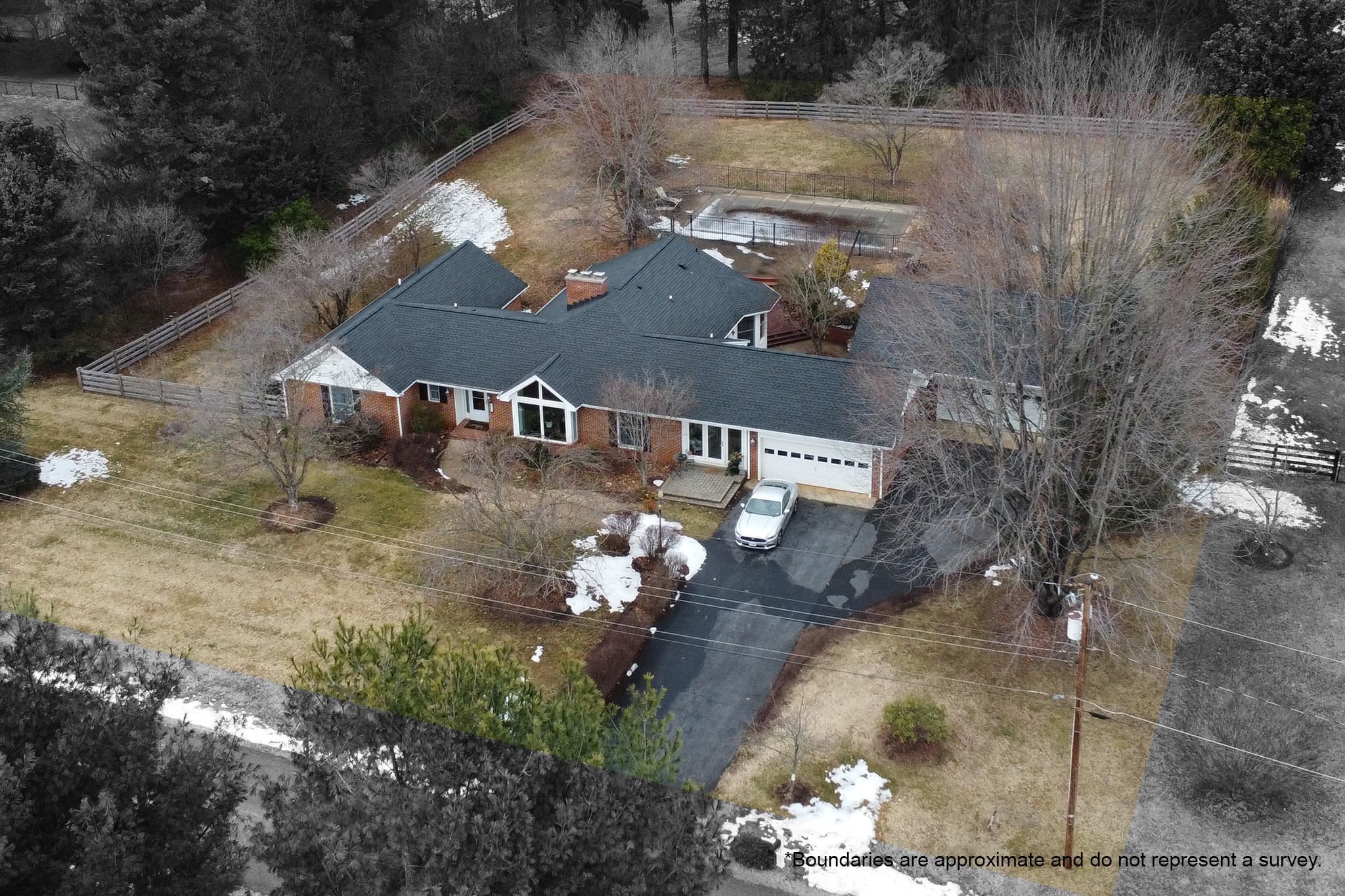 829 GREENWAY CIR, WAYNESBORO, Virginia 22980, 4 Bedrooms Bedrooms, ,3 BathroomsBathrooms,Residential,829 GREENWAY CIR,673652 MLS # 673652