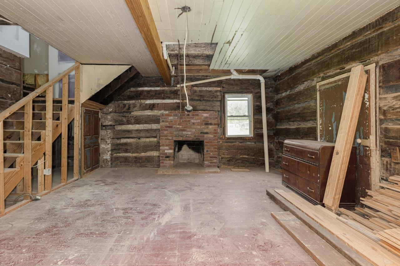 Living room with fireplace