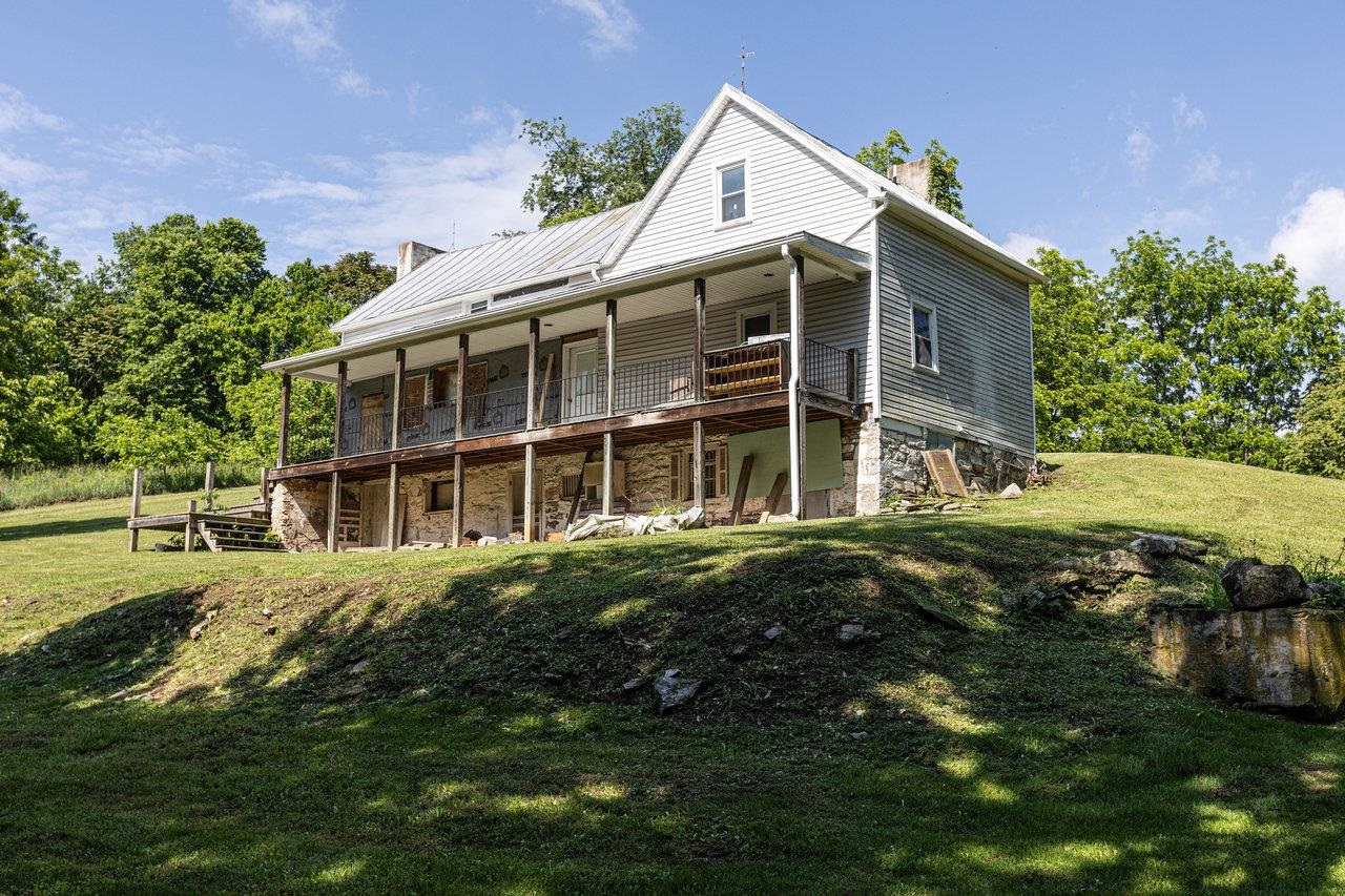 13573 COOLEY SPRING LN, BROADWAY, Virginia 22815, 3 Bedrooms Bedrooms, ,1 BathroomBathrooms,Residential,13573 COOLEY SPRING LN,673660 MLS # 673660