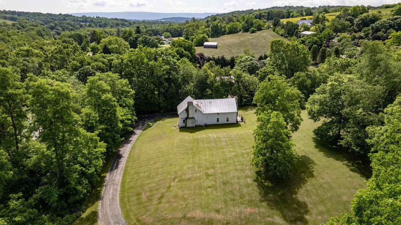 13573 COOLEY SPRING LN, BROADWAY, Virginia 22815, 3 Bedrooms Bedrooms, ,1 BathroomBathrooms,Residential,13573 COOLEY SPRING LN,673660 MLS # 673660