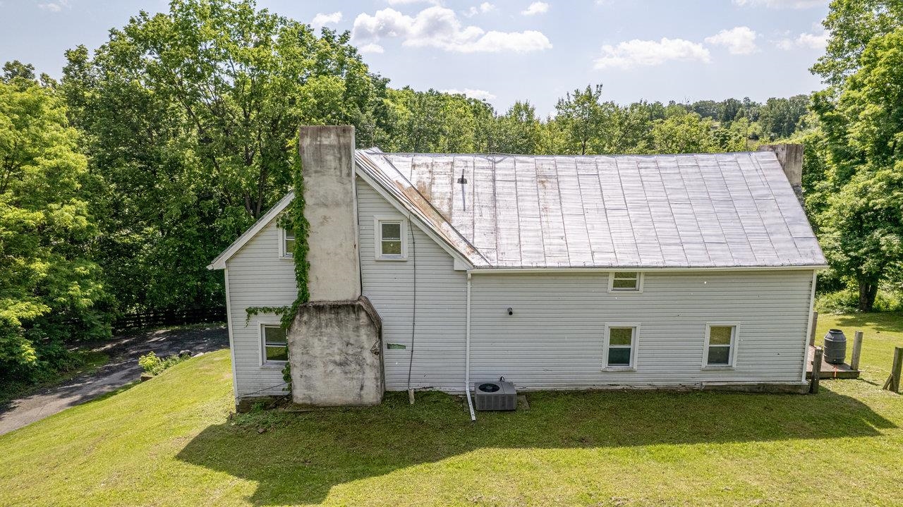 13573 COOLEY SPRING LN, BROADWAY, Virginia 22815, 3 Bedrooms Bedrooms, ,1 BathroomBathrooms,Residential,13573 COOLEY SPRING LN,673660 MLS # 673660