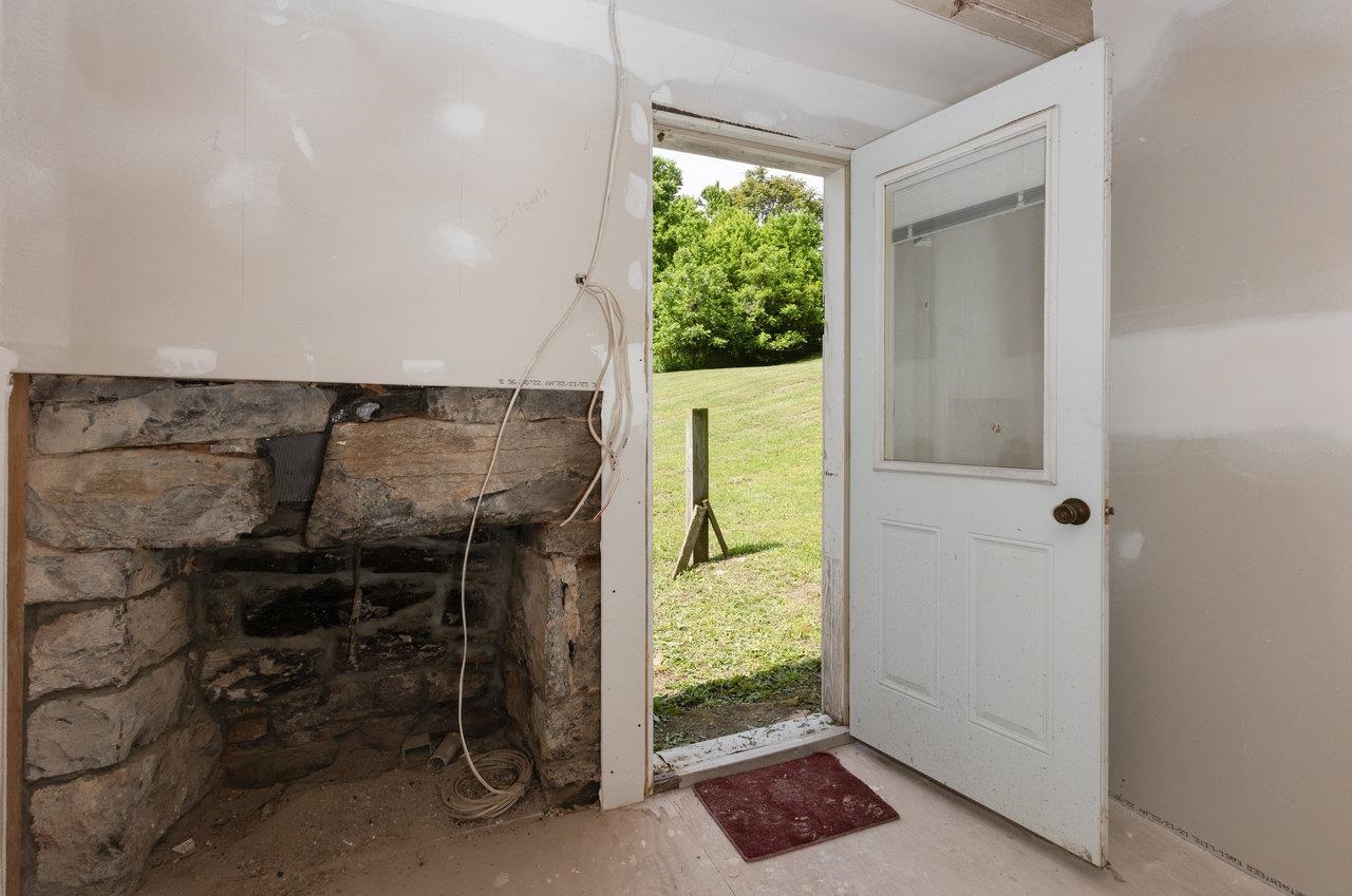 13573 COOLEY SPRING LN, BROADWAY, Virginia 22815, 3 Bedrooms Bedrooms, ,1 BathroomBathrooms,Residential,13573 COOLEY SPRING LN,673660 MLS # 673660