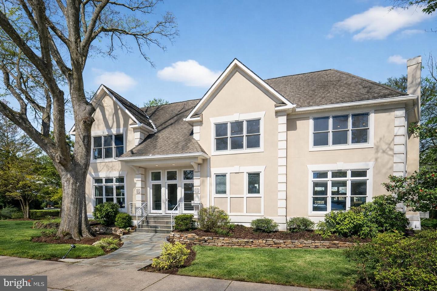 2733 N LEXINGTON ST N, ARLINGTON, Virginia 22207, 4 Bedrooms Bedrooms, 19 Rooms Rooms,3 BathroomsBathrooms,Residential,For sale,2733 N LEXINGTON ST N,VAAR2067944 MLS # VAAR2067944 2733 N LEXINGTON ST N, ARLINGTON, Virginia 22207, 4 Bedrooms Bedrooms, 19 Rooms Rooms,3 BathroomsBathrooms,Residential,For sale,2733 N LEXINGTON ST N,VAAR2067944 MLS # VAAR2067944