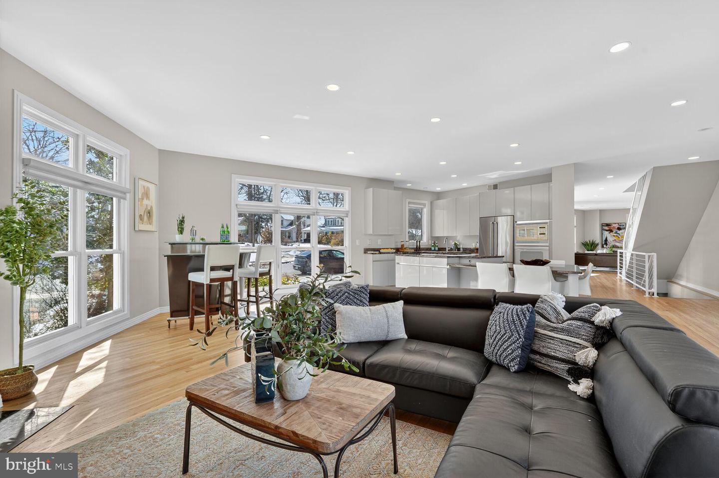 2733 N LEXINGTON ST N, ARLINGTON, Virginia 22207, 4 Bedrooms Bedrooms, 19 Rooms Rooms,3 BathroomsBathrooms,Residential,For sale,2733 N LEXINGTON ST N,VAAR2067944 MLS # VAAR2067944 2733 N LEXINGTON ST N, ARLINGTON, Virginia 22207, 4 Bedrooms Bedrooms, 19 Rooms Rooms,3 BathroomsBathrooms,Residential,For sale,2733 N LEXINGTON ST N,VAAR2067944 MLS # VAAR2067944