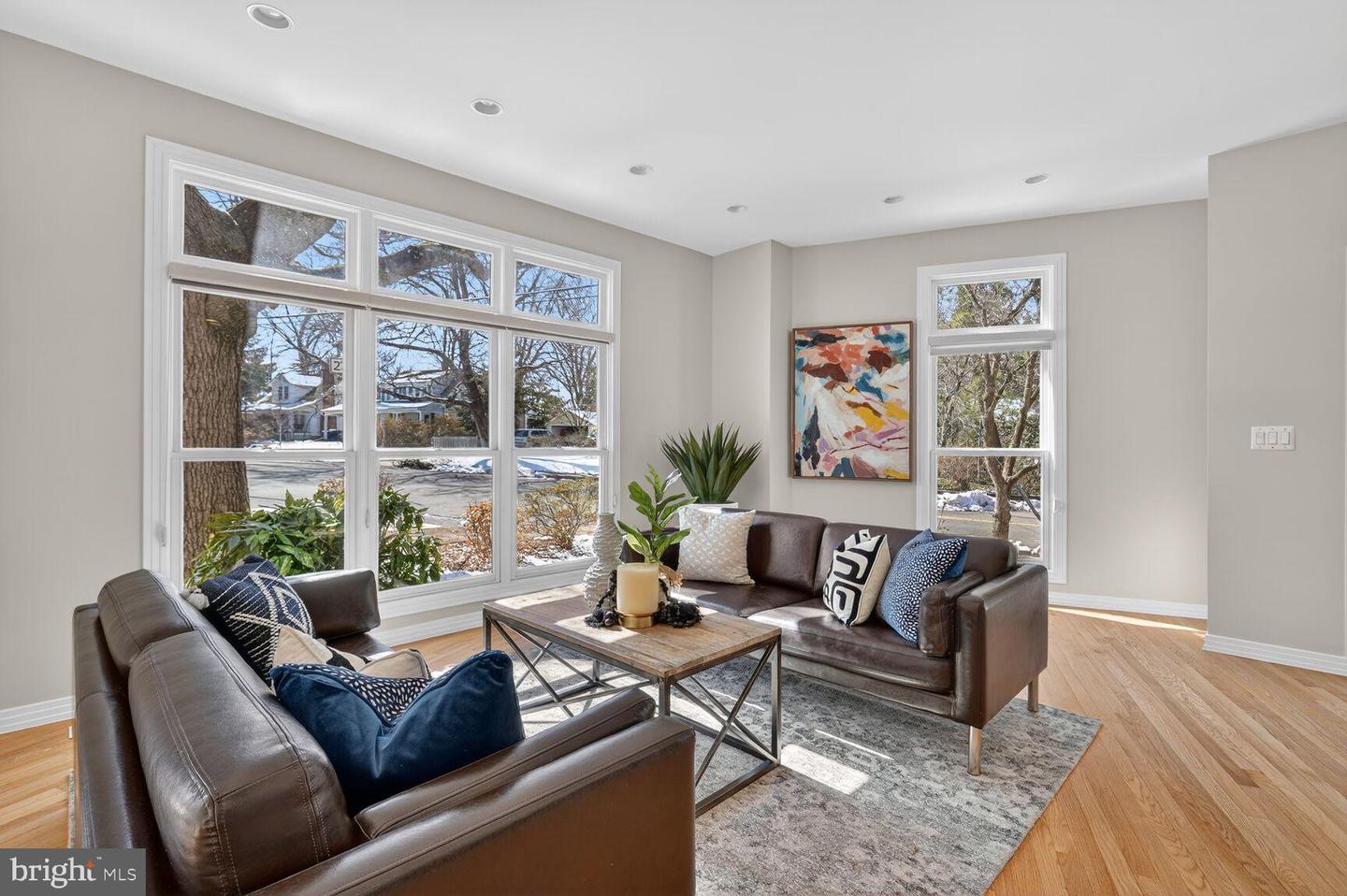 2733 N LEXINGTON ST N, ARLINGTON, Virginia 22207, 4 Bedrooms Bedrooms, 19 Rooms Rooms,3 BathroomsBathrooms,Residential,For sale,2733 N LEXINGTON ST N,VAAR2067944 MLS # VAAR2067944 2733 N LEXINGTON ST N, ARLINGTON, Virginia 22207, 4 Bedrooms Bedrooms, 19 Rooms Rooms,3 BathroomsBathrooms,Residential,For sale,2733 N LEXINGTON ST N,VAAR2067944 MLS # VAAR2067944