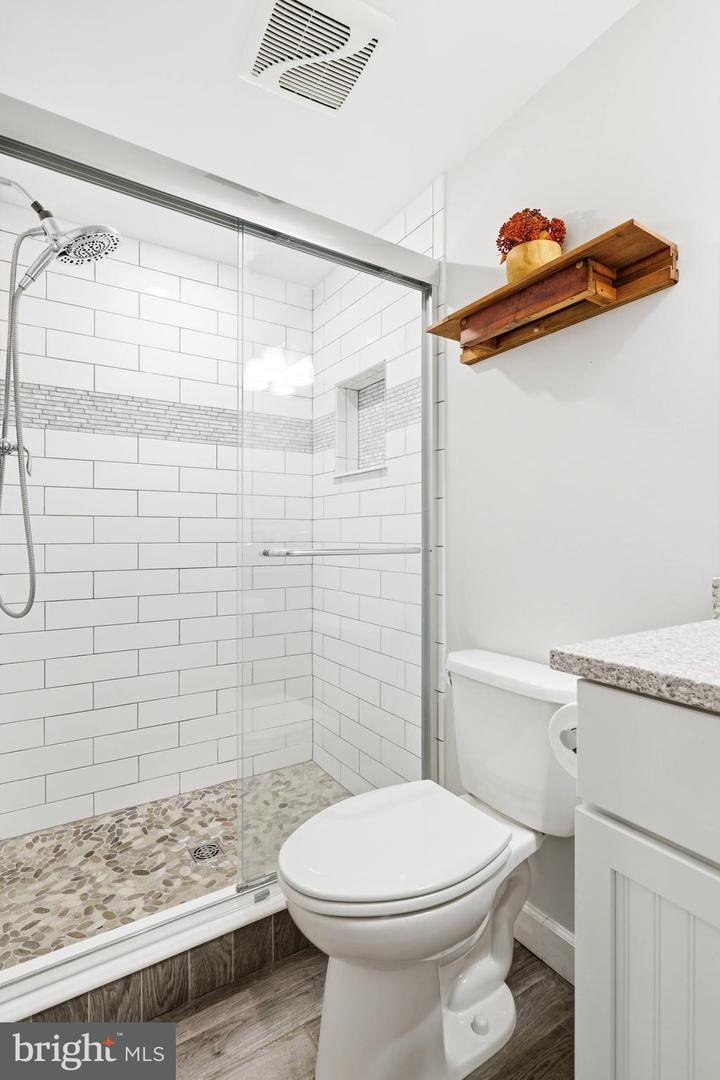 3817 REN RD, FAIRFAX, Virginia 22030, 3 Bedrooms Bedrooms, ,2 BathroomsBathrooms,Residential,For sale,3817 REN RD,VAFC2007696 MLS # VAFC2007696 3817 REN RD, FAIRFAX, Virginia 22030, 3 Bedrooms Bedrooms, ,2 BathroomsBathrooms,Residential,For sale,3817 REN RD,VAFC2007696 MLS # VAFC2007696