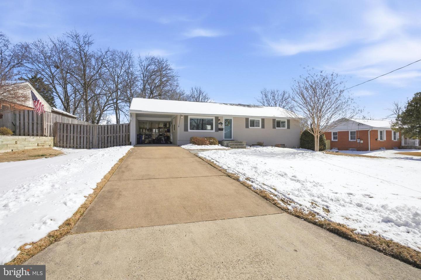 3817 REN RD, FAIRFAX, Virginia 22030, 3 Bedrooms Bedrooms, ,2 BathroomsBathrooms,Residential,For sale,3817 REN RD,VAFC2007696 MLS # VAFC2007696 3817 REN RD, FAIRFAX, Virginia 22030, 3 Bedrooms Bedrooms, ,2 BathroomsBathrooms,Residential,For sale,3817 REN RD,VAFC2007696 MLS # VAFC2007696