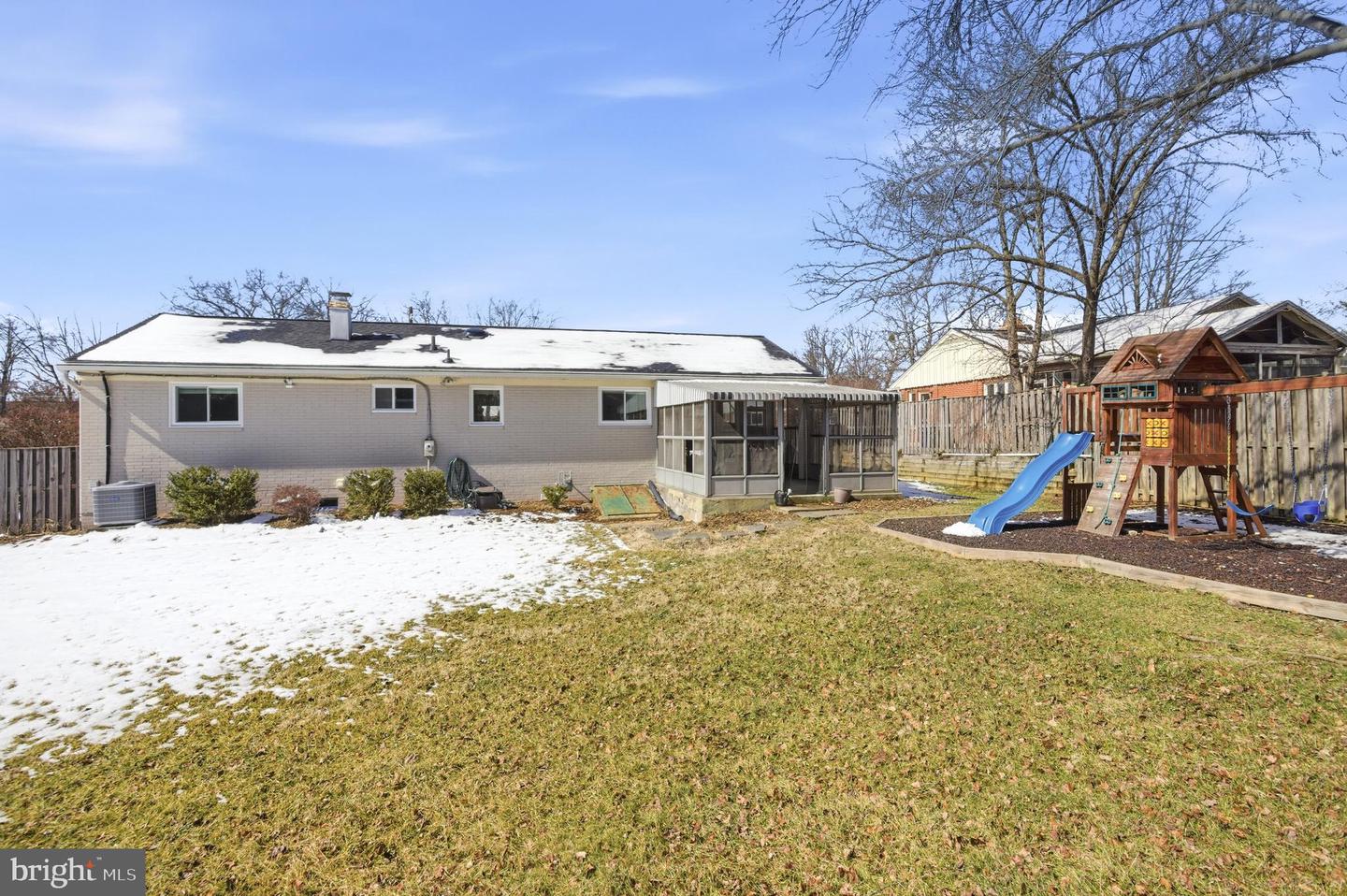 3817 REN RD, FAIRFAX, Virginia 22030, 3 Bedrooms Bedrooms, ,2 BathroomsBathrooms,Residential,For sale,3817 REN RD,VAFC2007696 MLS # VAFC2007696 3817 REN RD, FAIRFAX, Virginia 22030, 3 Bedrooms Bedrooms, ,2 BathroomsBathrooms,Residential,For sale,3817 REN RD,VAFC2007696 MLS # VAFC2007696