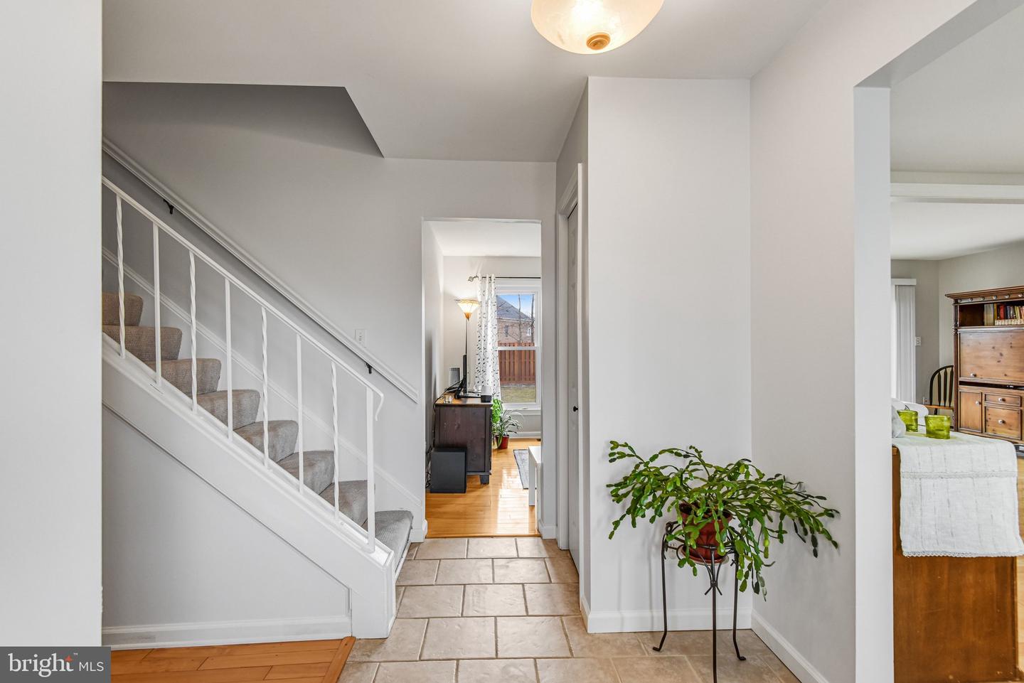 5767 BENFORD DR, HAYMARKET, Virginia 20169, 5 Bedrooms Bedrooms, ,3 BathroomsBathrooms,Residential,For sale,5767 BENFORD DR,VAPW2111020 MLS # VAPW2111020