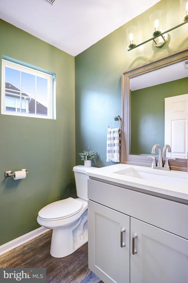 6610 THACKWELL WAY #2102, ALEXANDRIA, Virginia 22315, 2 Bedrooms Bedrooms, ,2 BathroomsBathrooms,Residential,For sale,6610 THACKWELL WAY #2102,VAFX2287046 MLS # VAFX2287046 6610 THACKWELL WAY #2102, ALEXANDRIA, Virginia 22315, 2 Bedrooms Bedrooms, ,2 BathroomsBathrooms,Residential,For sale,6610 THACKWELL WAY #2102,VAFX2287046 MLS # VAFX2287046