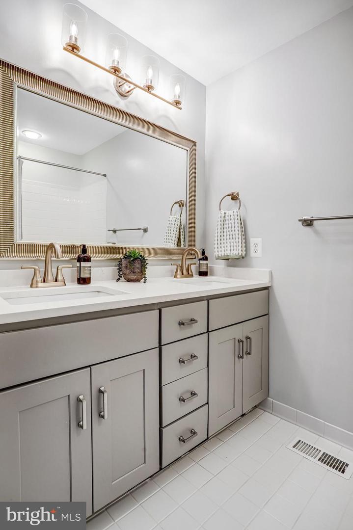 6610 THACKWELL WAY #2102, ALEXANDRIA, Virginia 22315, 2 Bedrooms Bedrooms, ,2 BathroomsBathrooms,Residential,For sale,6610 THACKWELL WAY #2102,VAFX2287046 MLS # VAFX2287046 6610 THACKWELL WAY #2102, ALEXANDRIA, Virginia 22315, 2 Bedrooms Bedrooms, ,2 BathroomsBathrooms,Residential,For sale,6610 THACKWELL WAY #2102,VAFX2287046 MLS # VAFX2287046