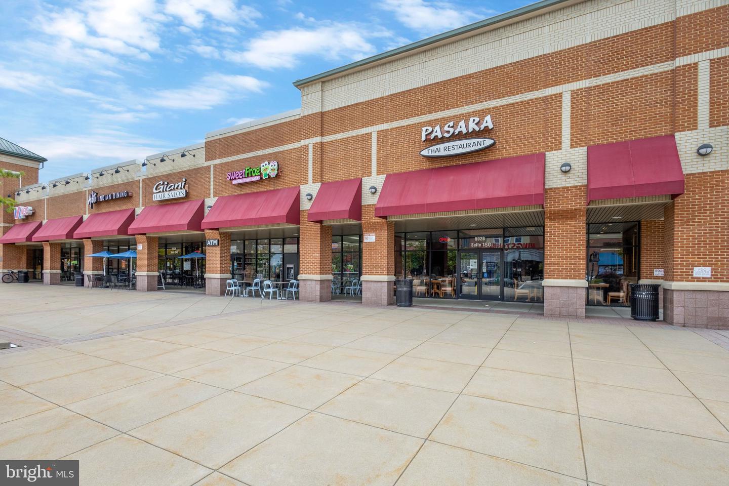 6610 THACKWELL WAY #2102, ALEXANDRIA, Virginia 22315, 2 Bedrooms Bedrooms, ,2 BathroomsBathrooms,Residential,For sale,6610 THACKWELL WAY #2102,VAFX2287046 MLS # VAFX2287046 6610 THACKWELL WAY #2102, ALEXANDRIA, Virginia 22315, 2 Bedrooms Bedrooms, ,2 BathroomsBathrooms,Residential,For sale,6610 THACKWELL WAY #2102,VAFX2287046 MLS # VAFX2287046