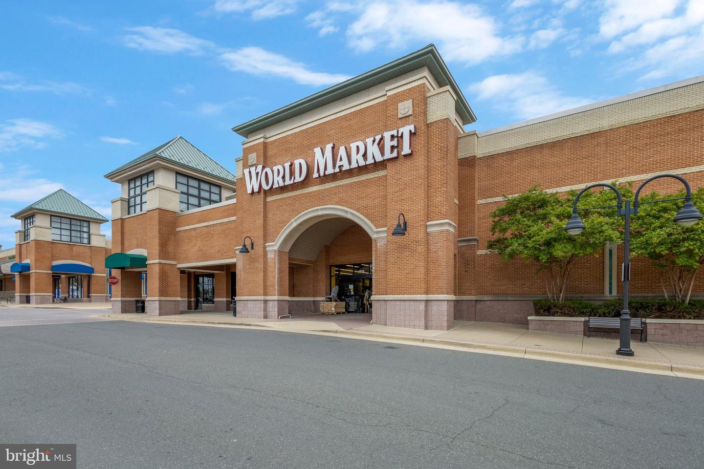 6610 THACKWELL WAY #2102, ALEXANDRIA, Virginia 22315, 2 Bedrooms Bedrooms, ,2 BathroomsBathrooms,Residential,For sale,6610 THACKWELL WAY #2102,VAFX2287046 MLS # VAFX2287046 6610 THACKWELL WAY #2102, ALEXANDRIA, Virginia 22315, 2 Bedrooms Bedrooms, ,2 BathroomsBathrooms,Residential,For sale,6610 THACKWELL WAY #2102,VAFX2287046 MLS # VAFX2287046